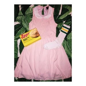 “Stranger Things” Eleven Costume